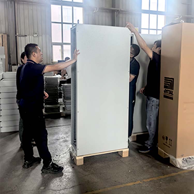 Shouke Yuantuo gennemfører særlig træning i Rittal-skabe for at øge produktkvaliteten