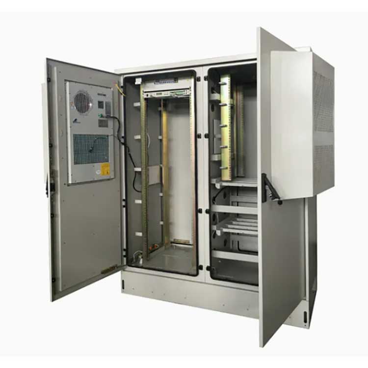 Sammenligning og analyse af vægmonterede og gulvstående distributionsskabe